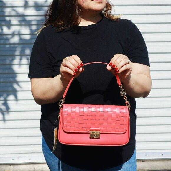 NWT MICHAEL Kors Bradshaw Woven Leather Convertible Shoulder Bag Light Berry Sor - Picture 4 of 14